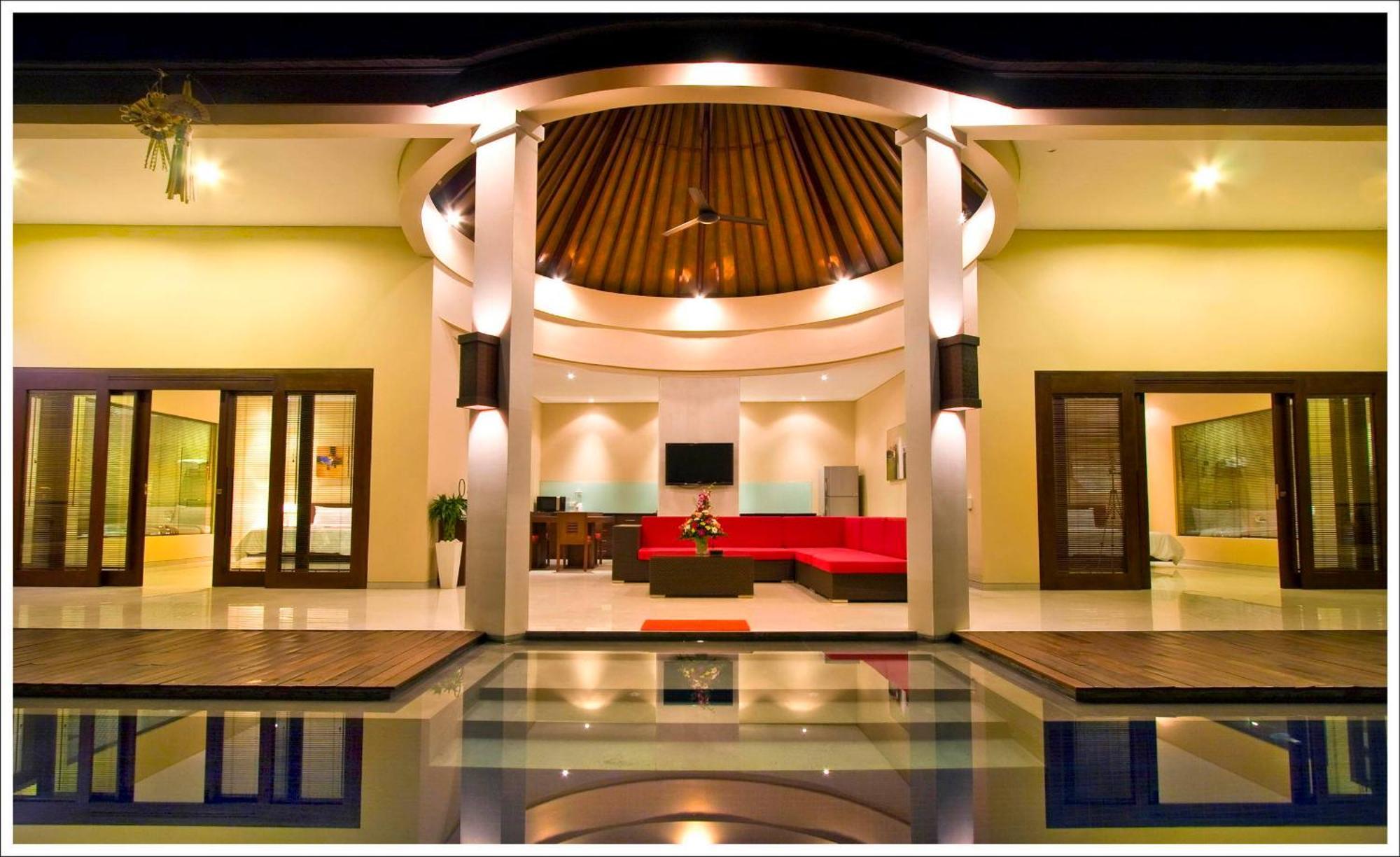 Oval Villa Bali Seminyak Esterno foto